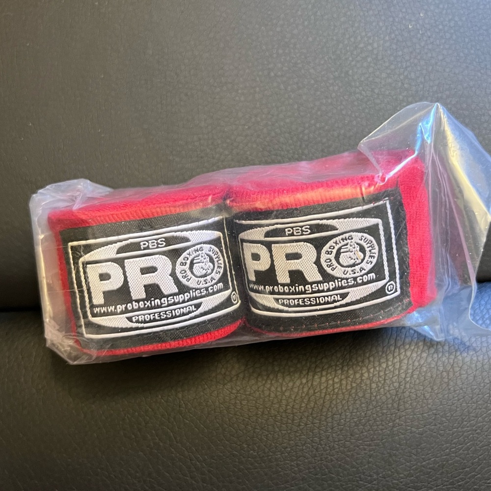 Pro Boxing Youth handwraps.